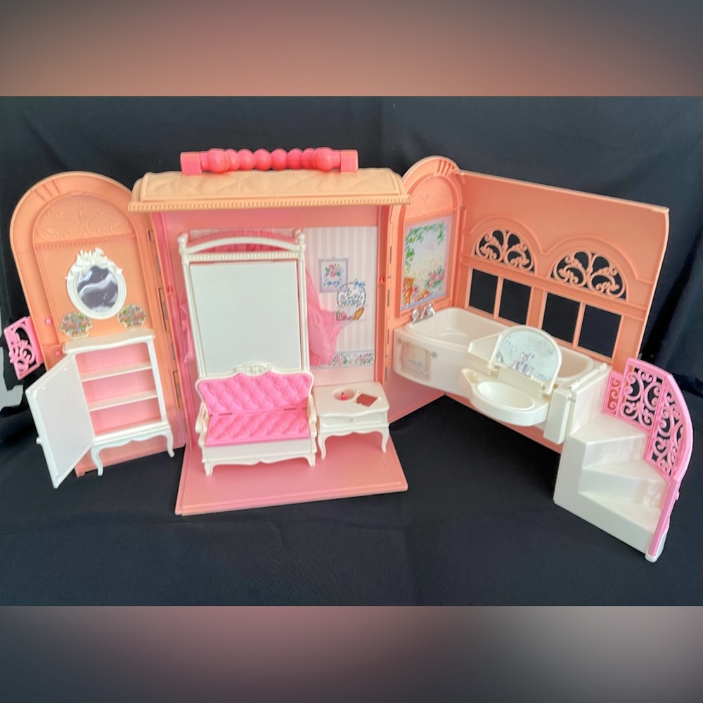 Vintage 1998 Barbie Fold Up Bedroom & Bathroom Playset